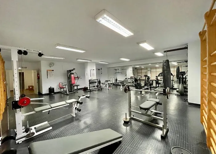 Real Golden Mile -eaw Homes