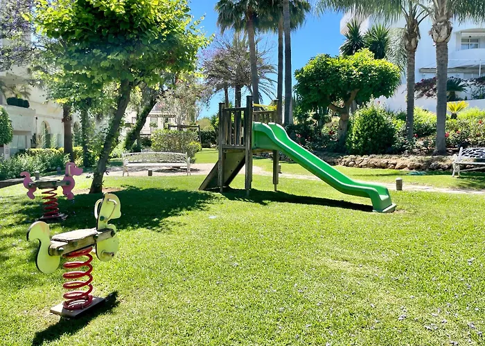 Real Golden Mile -eaw Homes