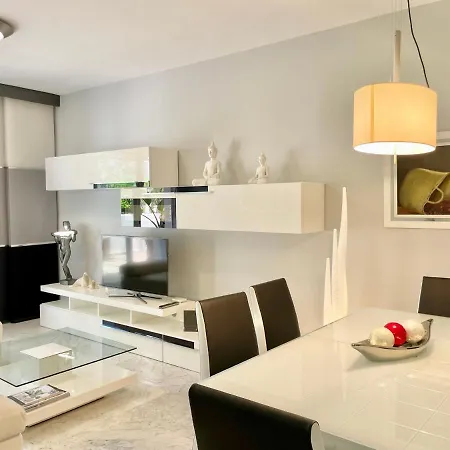 Appartement Real Golden Mile -eaw Homes